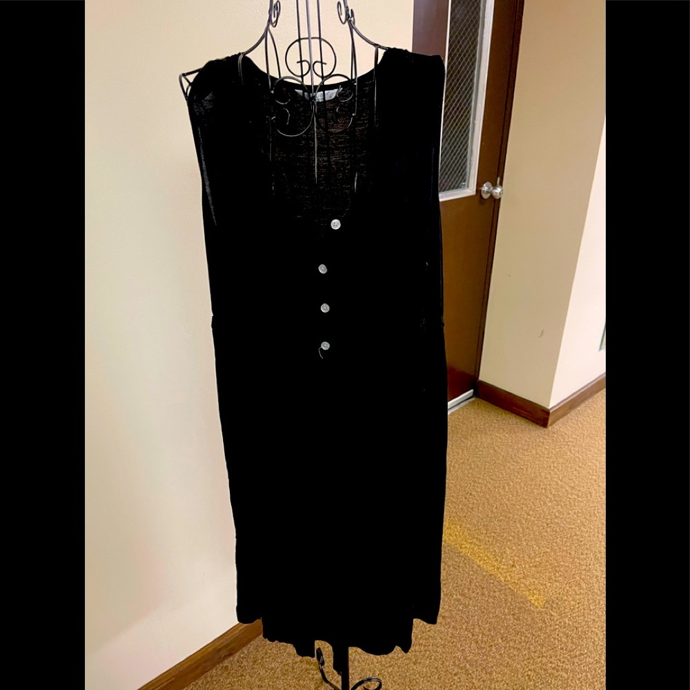 Ekouer maternity black nightgown in size XL with front nursing buttons